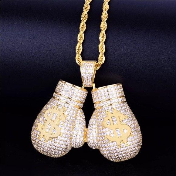 *MENS* 18k GOLD Boxing Glove Necklace - Picture 1 of 4